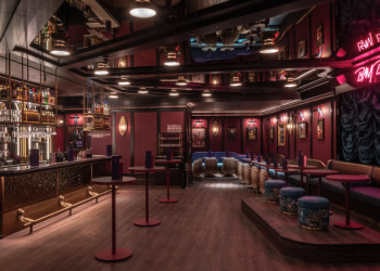 대한민국 인천에서 엔터테인먼트 프리미엄 노래방의 정점을 만나보세요